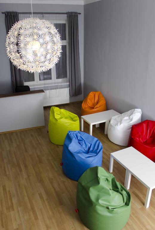 Pillows Party Hostel Krakow Exterior photo